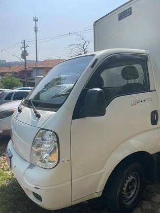KIA BONGO 2.5 K-2500 4X2 CS TURBO DIESEL 2P MANUAL